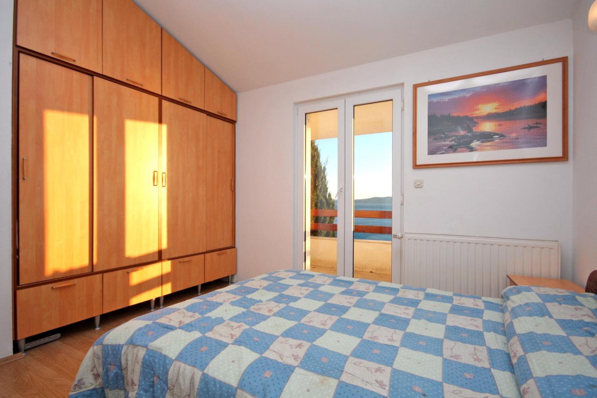 Apartments With A Parking Space Pisak, Omis - 5975 Rom bilde