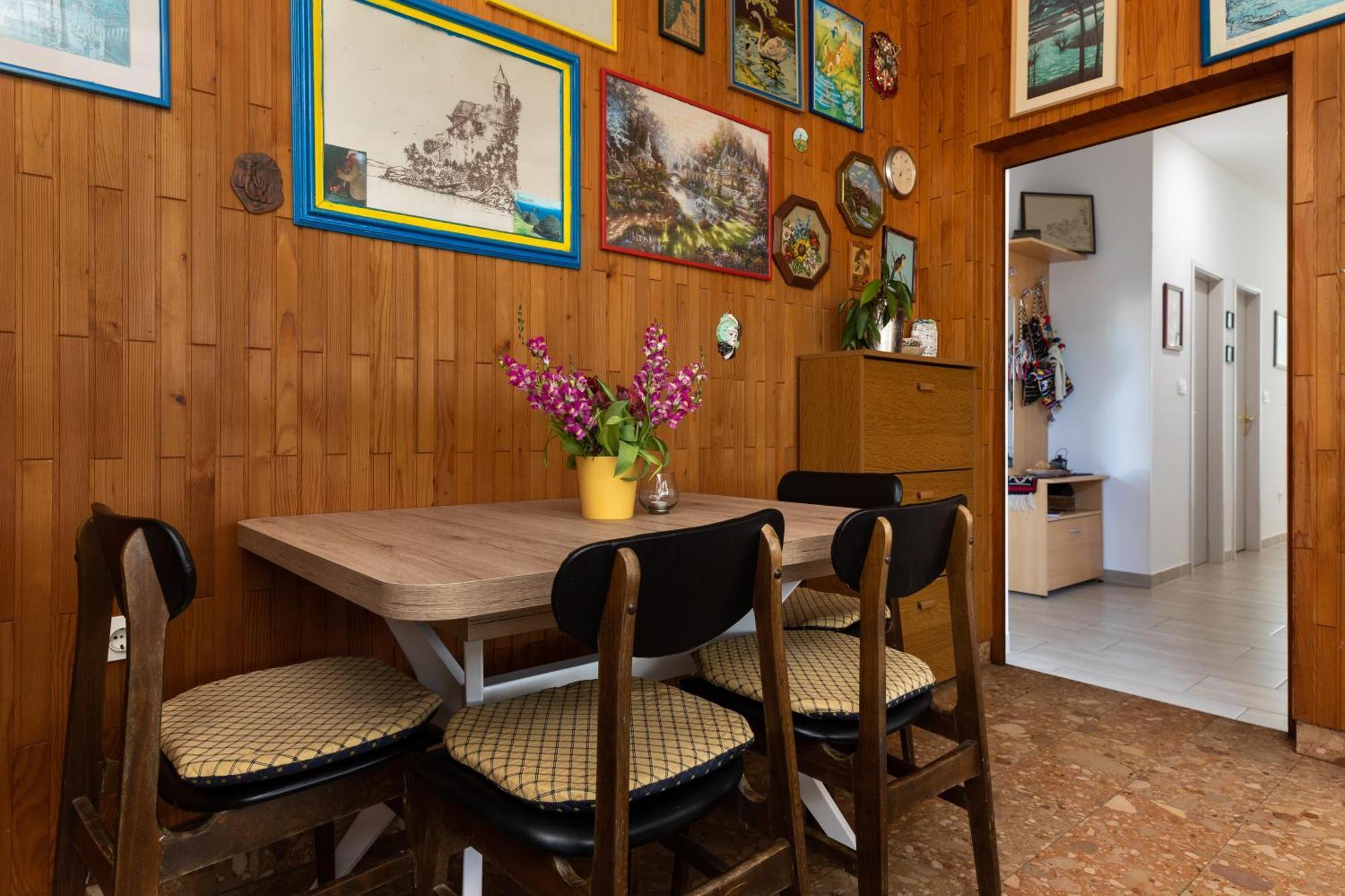 Apartments With A Parking Space Pisak, Omis - 5975 Rom bilde