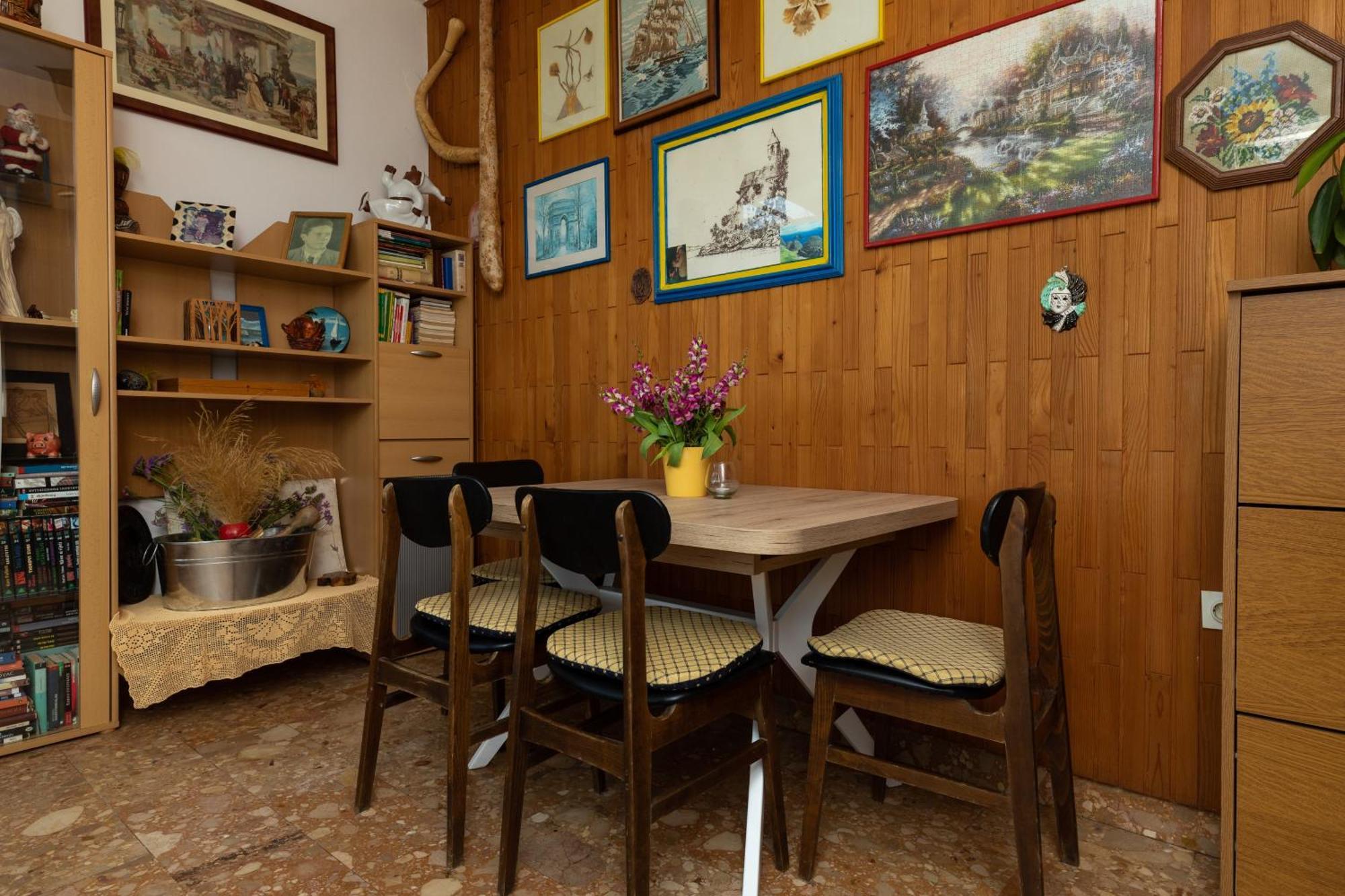Apartments With A Parking Space Pisak, Omis - 5975 Rom bilde